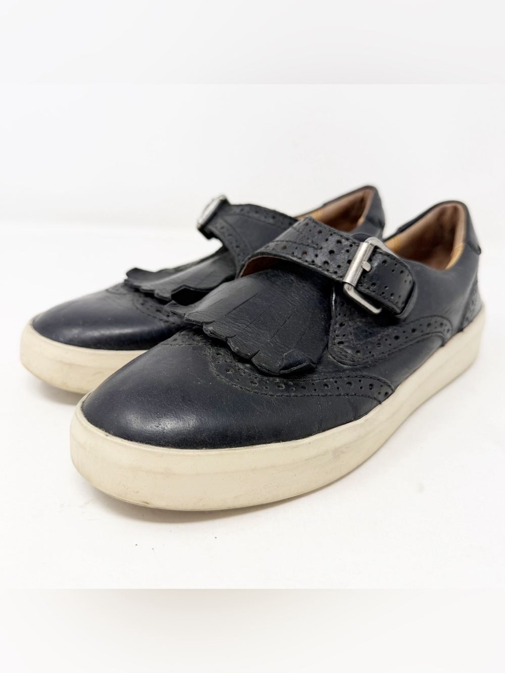 Frye Brea Kiltie Black Leather Platform Sneakers Womens Size 7 M Wingtip Buckle
